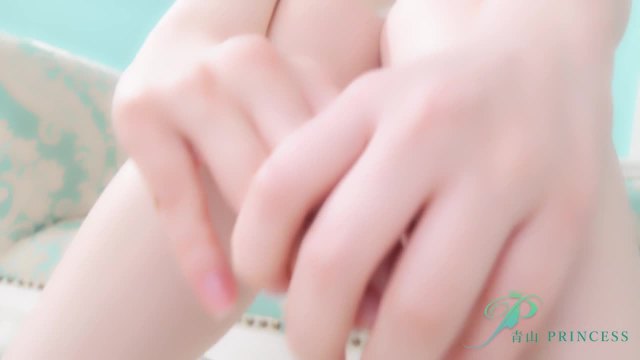 桃（もも）の動画